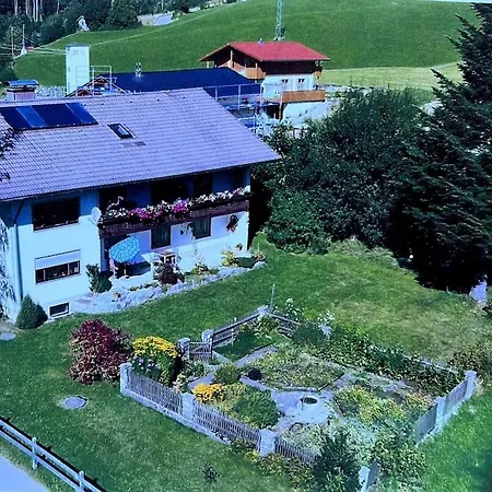 Apartment Schoene Mit Parkplatz Und Bikergarage Ohne Kueche